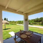 Memories Apartment Petroulai